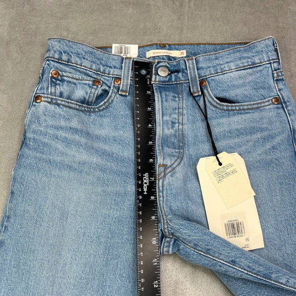 Levis Premium Wedgie Straight Jeans Womens 25 Blue Button Fly Distressed New Nwt - Picture 11 of 16